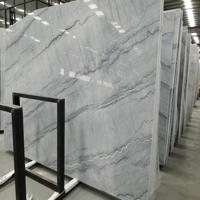 Dalles de marbre gris bleu naturel peuvent être utilisées pour les tables d'îlot de cuisine intérieures de style moderne et les murs et sols des halls d'hôtel