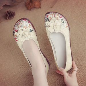 <span class=keywords><strong>Mocassini</strong></span> da <span class=keywords><strong>donna</strong></span> con punta tonda Sole morbida con punta tonda con fiori <span class=keywords><strong>scarpe</strong></span> Slip-on a piselli piatte <span class=keywords><strong>scarpe</strong></span> da <span class=keywords><strong>donna</strong></span> Casual comode da <span class=keywords><strong>donna</strong></span> - Product Image 2