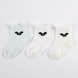 ถุงเท้าตาข่ายสำหรับเด็ก, ถุงเท้าเด็กแฟชั่น2025กันลื่นฤดูร้อนสีบริสุทธิ์บางระบายอากาศได้ - Product Image 1