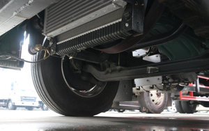 FAW Manufacturer Supplied 15 Ton 4X2 Diesel Fuel Automatic <strong>Cargo</strong> <strong>Truck</strong> New Condition Medium <strong>Truck</strong> for <strong>Cargo</strong> Transport - Product Image 6