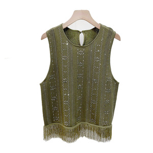 Completo Estivo 2026: Top Lavorato a Maglia con Strass Floreali e Orlo a Nappe + Gonna Midi a Vita Alta - Product Image 4