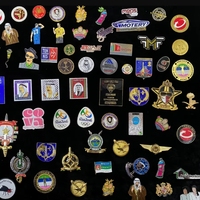 Fabricant de badges, épingles et broches personnalisées en métal dur avec logo, pour vêtements d'anime et chapeaux ajustés, ainsi que d'épingles en émail personnalisées pour chapeaux