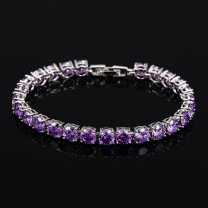 Bracelet de tennis en laiton plaqué or de style classique avec forme géométrique en zircon cubique <span class=keywords><strong>champagne</strong></span> et vert et finition dorée chic - Product Image 5