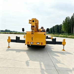 Grue télescopique tout-terrain 4x4 de 8 tonnes, fabriquée en usine, avec moteur, hauteur de levage de 22 m, à vendre - Product Image 3