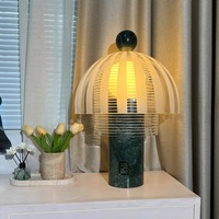 Lampe de table LED DC en verre clair marbrée vert clair de style designer italien moderne pour restaurant chambre villa décor intérieur