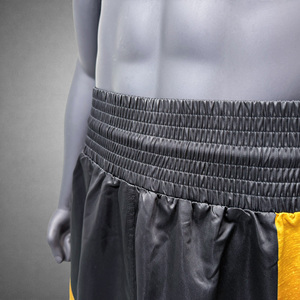 Shorts de boxe de qualité supérieure pour hommes, en satin résistant et durable, idéal pour l'entraînement de boxe et les arts martiaux - Product Image 5