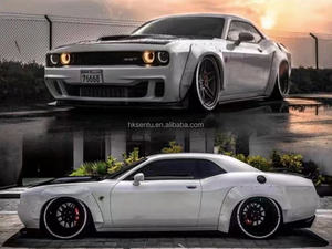 ชุดแต่งตัวถังไฟเบอร์กลาสแบบไวด์บอดี้สำหรับ Challenger พร้อมดิฟฟิวเซอร์ซุ้มล้อ กันชนเสริม สีดำคาร์บอน 100% ประกอบได้ด้วยสกรู - Product Image 4