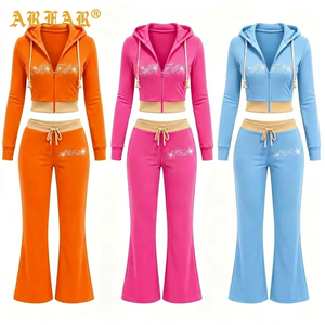 Tuta in <span class=keywords><strong>Velluto</strong></span> Personalizzata per Donne con Giacca Corta con Zip e Strass, <span class=keywords><strong>Pantaloni</strong></span> a Zampa a Vita Alta in <span class=keywords><strong>Velluto</strong></span>, Set 2 Pezzi da <span class=keywords><strong>Donna</strong></span> - Product Image 1