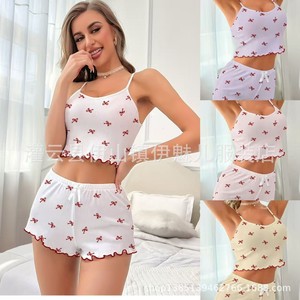 Nouvel ensemble côtelé floral camisole et short style 2026, pyjama décontracté et frais pour la maison, vente en gros 1041 - Product Image 1