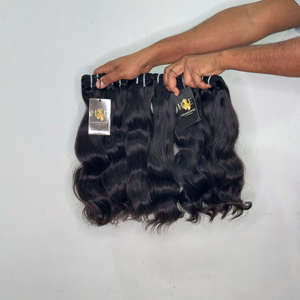Cabello Vietnamita Natural Ondulado sin Procesar, Extensiones de Cabello Humano Liso al por Mayor, Paquetes de Cabello Humano Rizado Ondulado con Cutícula Alineada - Product Image 1