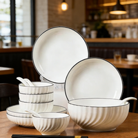 Bol et assiette en céramique de style européen, blanc et noir, avec motif en forme de croissant en relief, vaisselle pour la maison et les restaurants
