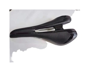 Fibra de carbono <span class=keywords><strong>MTB</strong></span>/Sillín de <span class=keywords><strong>bicicleta</strong></span> de carretera Cojín de asiento de <span class=keywords><strong>bicicleta</strong></span> transpirable hueco para hombres y mujeres - Product Image 4