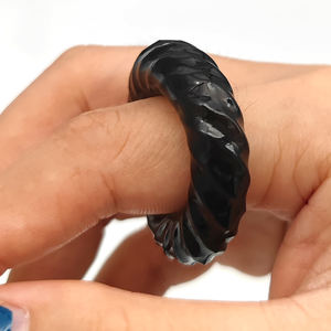 Masajeador de anillo de pollo al por mayor de fábrica, juguetes cómodos para hombres, divertido cuerpo adulto, aumento del tiempo, resurrección, anillo de pollo de viento Masculino - Product Image 5
