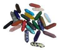 Mini baguettes en cristal faites à la main de 8x32mm Chakra de colonne hexagonale à Double pointe assortie de pierres précieuses naturelles