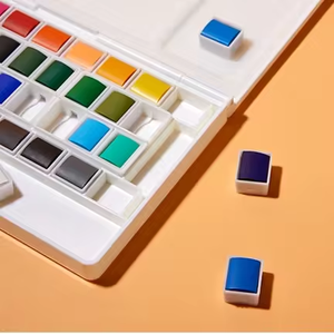 Fábrica al por mayor 24 artista sólido acuarela pinturas pastel medias sartenes caja de plástico para niños - Product Image 2
