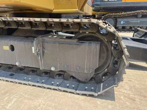 Excavatrice compacte et fiable CAT 305.5 de 5,5 tonnes pour les travaux de construction, d'aménagement paysager et d'infrastructure - Product Image 6