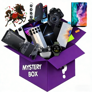 2026 เซ็ตเครื่องสำอางสไตล์เคป๊อปสุดลึกลับ ชุดฟุตบอล ของขวัญวันเกิด ลูกโป่งเซอร์ไพรส์ ของเล่นผู้ใหญ่ ของเล่นนำโชค เกมส์ กล่องสุ่ม นาฬิกาอัจฉริยะ - Product Image 3