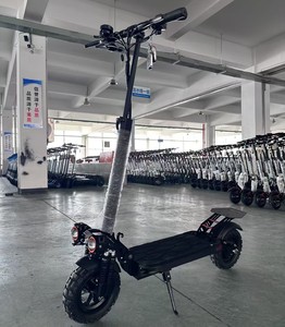 Trottinette pliable, cadre en aluminium avec éclairage d'ambiance LED, suspension double avant et arrière et freins à disque M1 - Product Image 4