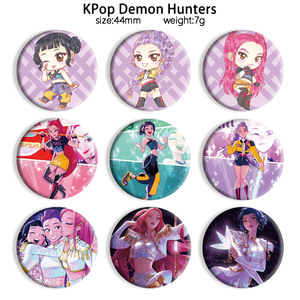 Broche de Metal con Diseño de Anime de Chicas Cazadoras de Demonios, Estilo Coreano, Lindos Botones, Regalos de Cumpleaños, Accesorios para Ropa - Product Image 2