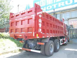 Camiones Usados de Diez <span class=keywords><strong>Ruedas</strong></span> SINOTRUK HOHAN de 380 CV y 30 Toneladas con Volquete en Venta - Product Image 5