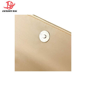 Pochette lucida in pelle verniciata lucida borse a tracolla da donna borsa a tracolla borse regalo lucide per un po 'di brillantezza Extra - Product Image 6