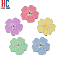 Accessoires de golf modernes en métal, fabrication sur mesure avec logo personnalisé, marqueur de balle rose, pièce de monnaie Sakura, marqueur de balle plaqué argent pour club de golf, 20 ans d'expérience en usine