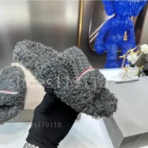 Chaussons plats en fourrure pour femmes, de luxe, de qualité supérieure, personnalisés, chaussures de créateur de luxe, chaussons originaux BB Fashion pour hommes - Product Image 4