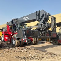 Empileur de conteneurs Kalmar DRS4527-S5 d'occasion de 45 tonnes disponible dès maintenant, avec une garantie d'un an du fabricant d'origine.