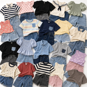 Ensembles d'été haut et jean pour garçons et filles, tenues en denim deux pièces, styles variés, vente en gros, tailles assorties, vêtements en lot - Product Image 1