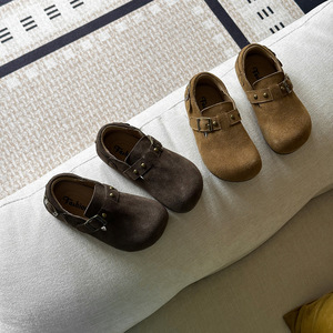 Chaussures en cuir véritable pour enfants, style coréen, avec boucle métallique, semelle souple, couleur unie, nouvelle collection automne 2025 pour garçons et filles - Product Image 3