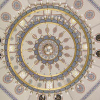 Éclairage en cristal lustre à LED islamique décoration de hall d'hôtel conception de mosquée islamique cuivre métal moderne 80 500 personnalisé