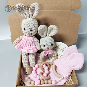 Coniglietto Amigurumi Personalizzato all'Uncinetto Pupazzo di Peluche per Neonati - Product Image 5