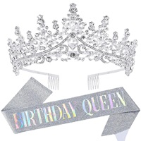 Ensemble Couronne et Écharpe d'Anniversaire pour Femme : Diadème en Strass et Écharpe en Satin Scintillant pour Fête d'Anniversaire et Décoration de Photobooth