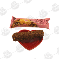 Venta al por mayor Halal Sólido Cepillado Galletas Chocolate Nuez Leche Sabor Bar Grano Snacks embalaje a granel Grano Snacks