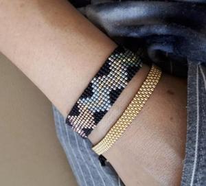 Pulsera de cuentas Miyuki, felicidad hecha a mano - Product Image 1