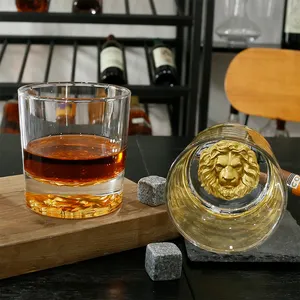 Bicchiere da whisky con bicchiere da whisky in vetro vecchio stile animale leone con motivo personalizzato da 310ml all'ingrosso con campione gratuito