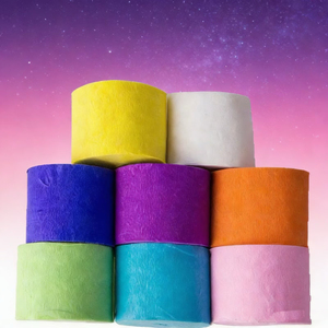 Rouleau de papier crépon aux couleurs pastel, tons doux, parfait pour la décoration de fête de naissance, de révélation du sexe et de fête prénuptiale - Product Image 2