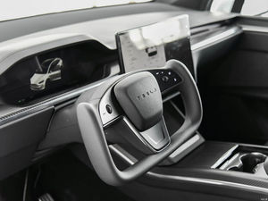Nouvelle génération de véhicule à énergie nouvelle haut de gamme <span class=keywords><strong>Tesla</strong></span> <span class=keywords><strong>Model</strong></span> <span class=keywords><strong>X</strong></span> Plaid Version 664 km 4 roues motrices, voiture électrique d'<span class=keywords><strong>occasion</strong></span> <span class=keywords><strong>pas</strong></span> chère, 2,6 s - Product Image 4