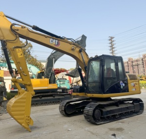 Excavadora hidráulica usada en buen estado Caterpillar CAT 313D2GC Excavadora mediana 312D2GC Horas DE TRABAJO bajas en stock - Product Image 2