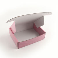 Boîte d'expédition en carton ondulé personnalisable en gros, couleur sur mesure, recyclable, pour vêtements, chaussures, cosmétiques, avec conception gratuite