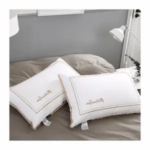 工厂刺绣风格定制尺寸涤纶填充舒适防过敏可洗酒店枕头