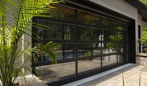 Khung cửa nhà để xe 10x12 + Cửa nhà để xe cắt kính cường lực hoàn toàn trong suốt - Product Image 2