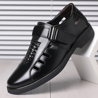 Nouvelles sandales d'été 2026 en cuir pour hommes, grande taille, ajourées et respirantes, style business, chaussures habillées perforées pour hommes