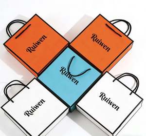 Sacs en papier cartonnés blancs de haute qualité, luxueux, personnalisés avec logo, pliables, réutilisables, pour emporter, petits cadeaux, avec logo et poignées - Product Image 5