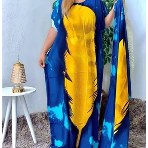 Robe longue pour femme à imprimé africain - Robe Bubu ornée de paillettes avec écharpe, robes grande taille tendance - Product Image 3