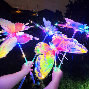 Bâton <span class=keywords><strong>lumineux</strong></span> LED Magic Gift Glow Stick, nouveau modèle tendance, papillon <span class=keywords><strong>lumineux</strong></span> coloré, bâton <span class=keywords><strong>lumineux</strong></span> portatif - Product Image 1