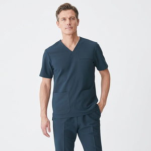 Haut de blouse bleu marine à col en V pour homme avec poches avant, uniforme d'hôpital, tissu tissé en coton et polyester - Product Image 1