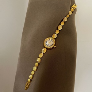 CHISTE 02 Orologio da Polso Minimalista Ovale per Donna, Stile Artistico Retrò <span class=keywords><strong>Vintage</strong></span>, Lusso Discreto, Movimento al Quarzo di Alta Gamma, Numeri Romani - Product Image 2