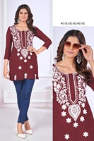 Meilleure qualité Designer court Kurtis avec Chikankari Travail Robes décontractées Femmes Kurti Disponible auprès de l'Inde Exportation