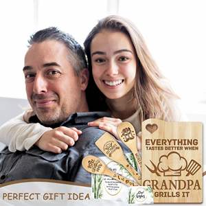 Tagliere Personalizzato in Legno e Bambù, Set Regalo con Utensili per Salumi e Formaggi - Product Image 5